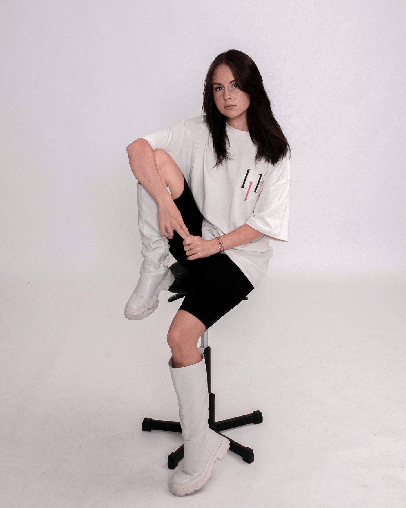 Laura Sophie x nu-in Super Oversized T-shirt