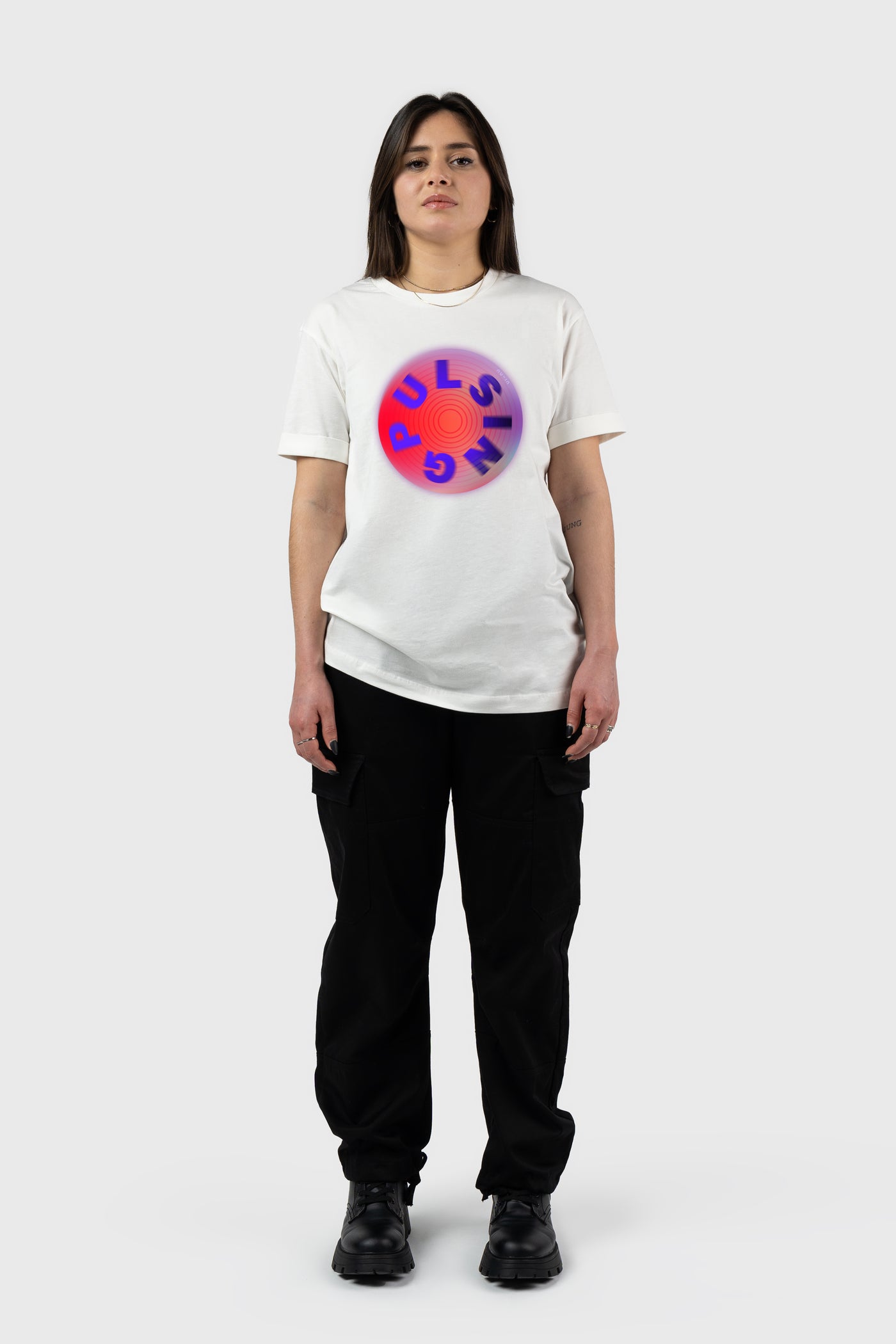Inner Pulsing Roll-up Sleeves T-shirt