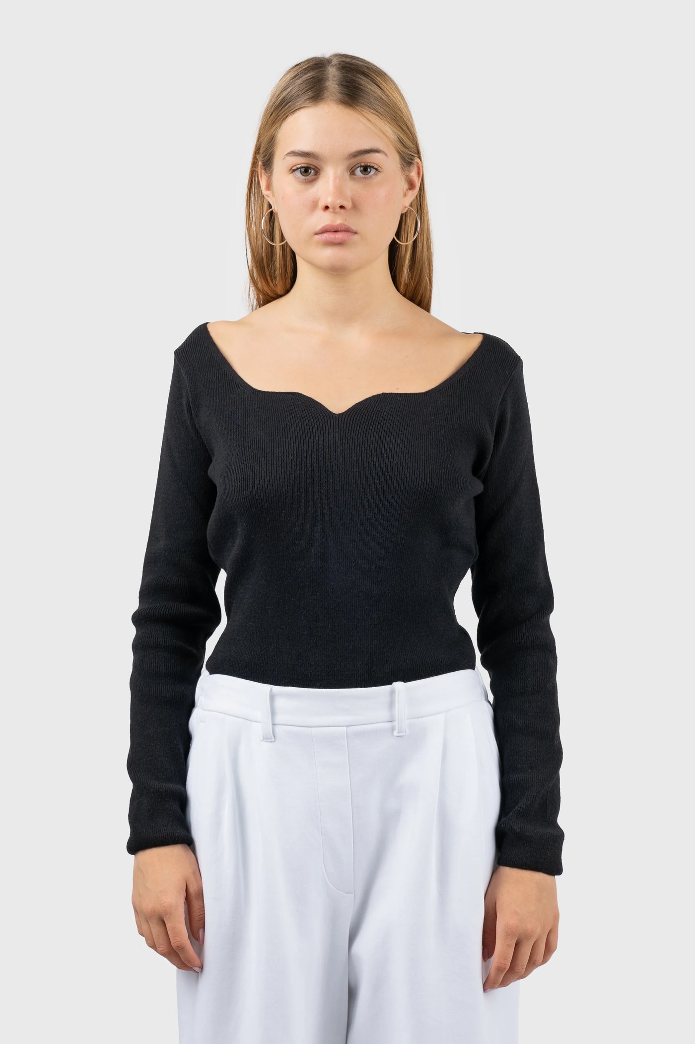 Ribbed Knit Sweetheart Neckline Top